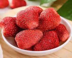 خرید و قیمت توت فرنگی خشک انجمادی + فروش عمده